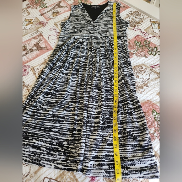 Jones New York Womens V-Neck Sleeveless Knee Length Dress Black/white Size M - Picture 8 of 8